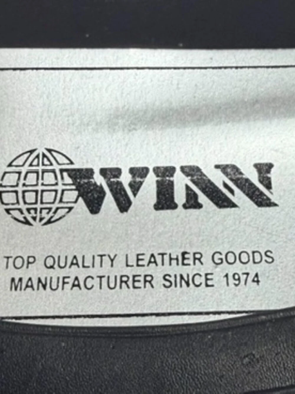 NWT WINN 6470 Cowhide Nappa Leather Passport Travel Organizer Wallet